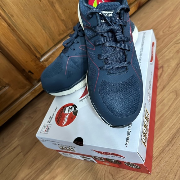 Skechers Work Arch Fit Men’s Shoes 9W - Picture 2 of 10